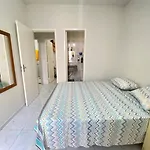 Apartamento Mobiliado Com 3 Quartos, Sendo 1 Suite